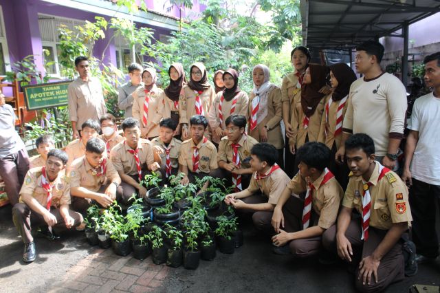 URBAN SUSTAINABILITY EDUCATION SMA NEGERI 38 JAKARTA 